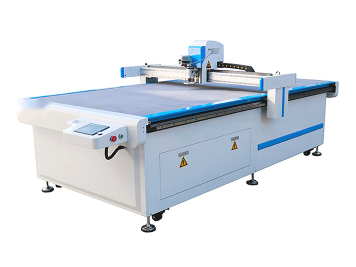 GT-K1325 CNC knife cutter with vacuum table