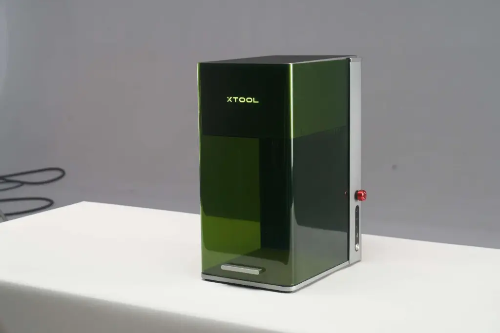 xTool F1 Ultra (Class 4) 7